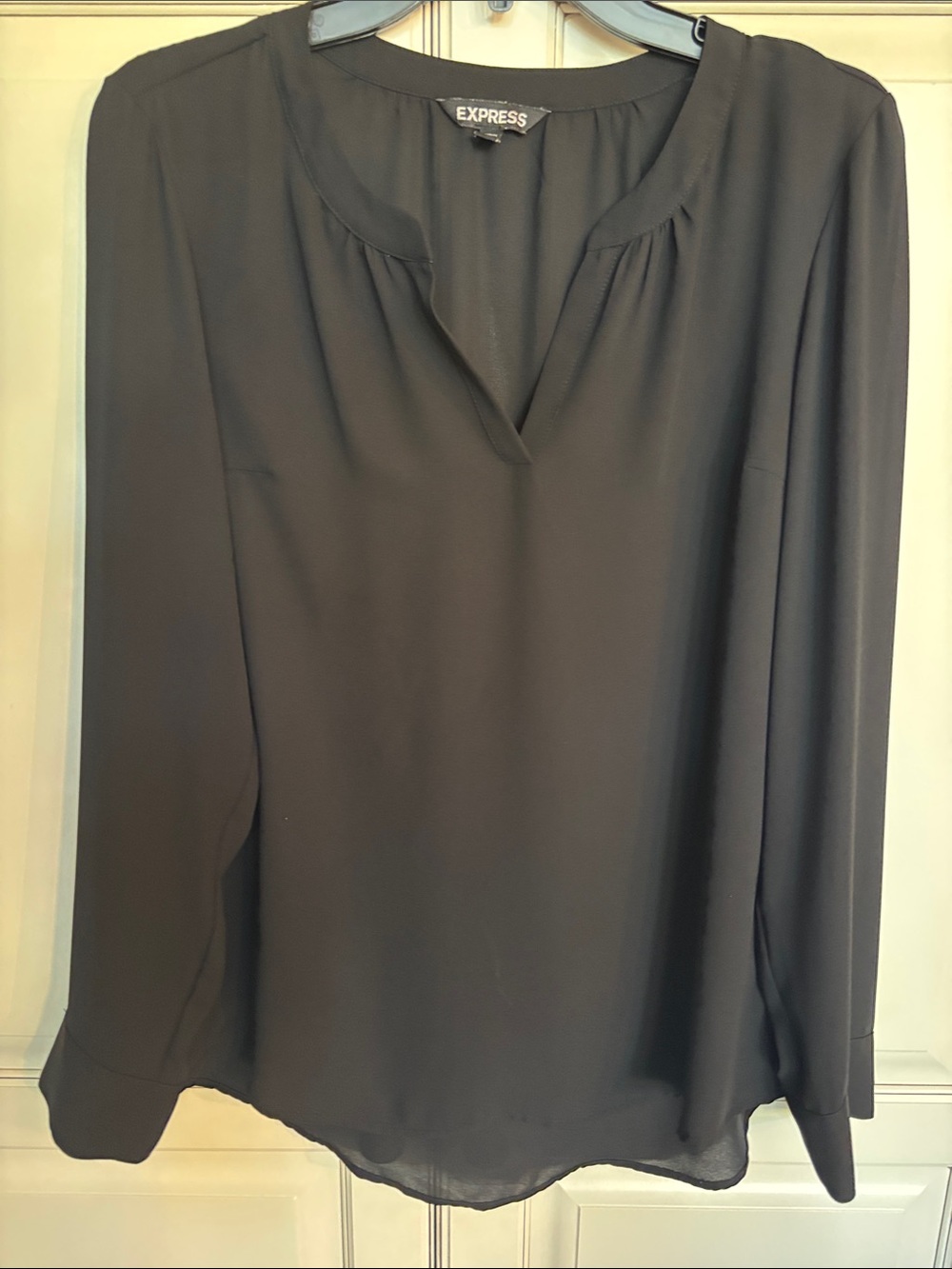 Express Black Long-Sleeve Split-Neck Blouse